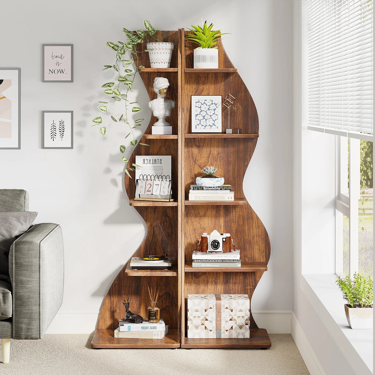 Modern Wavy Corner Shelf