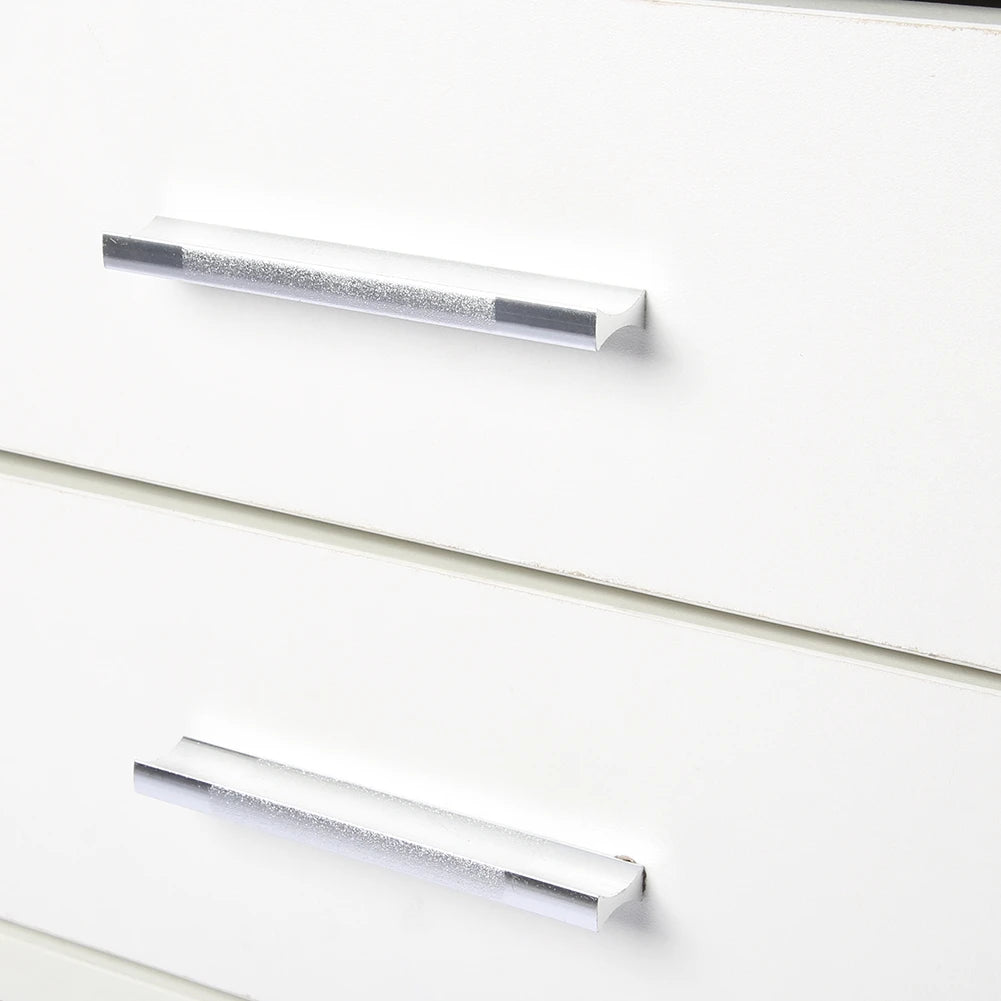 Classic 2-Drawer Nightstand